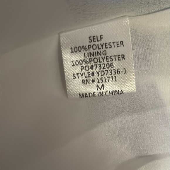 GiLLI multi color striped halter maxi dress Sz M - Picture 7 of 7